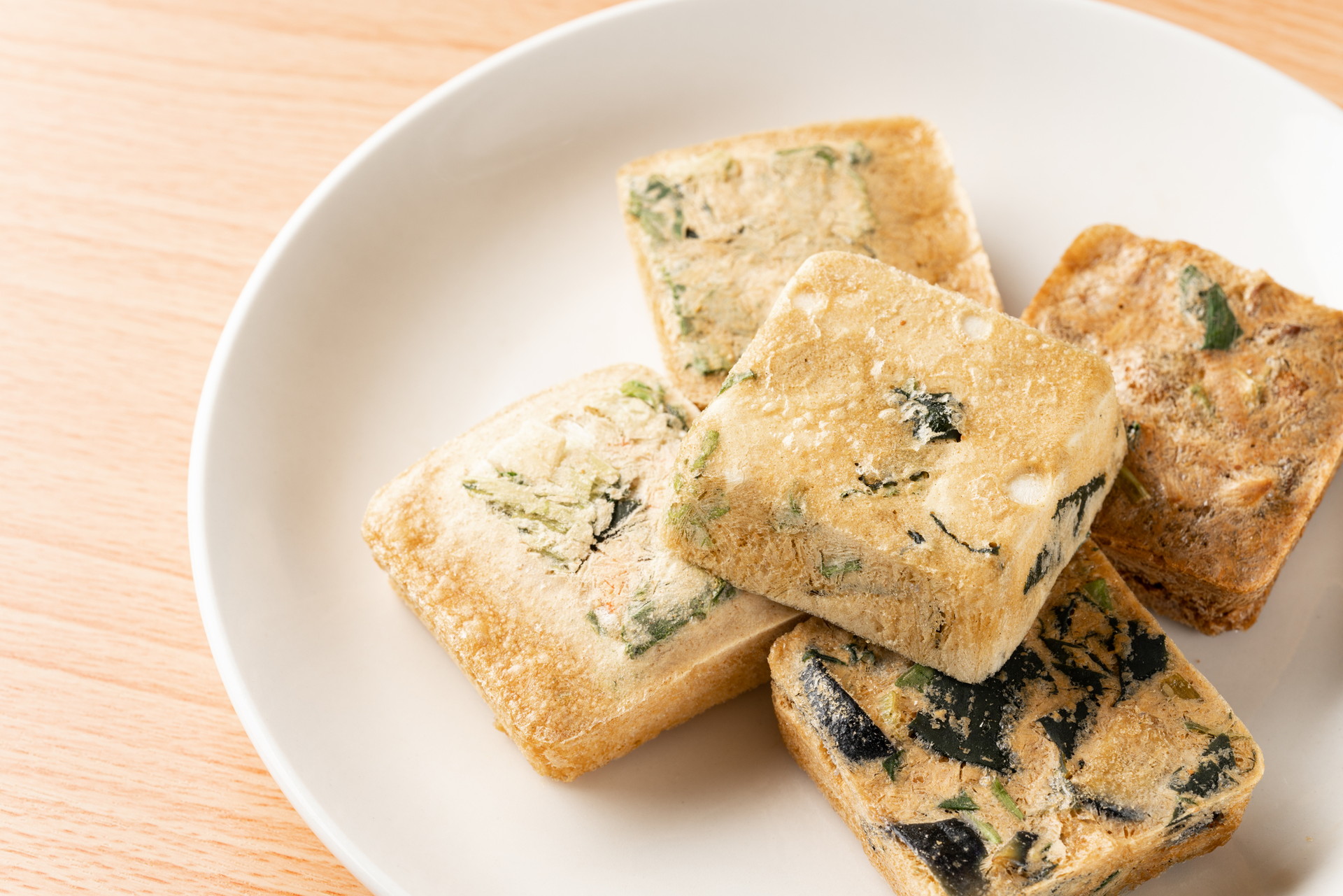 フリーズドライ製法とは何？原理やメリット・デメリットなど